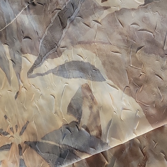 Sheer Curtain - Picture 3 of 3